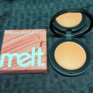 Gorgeous BNIB Melt Cream Blushlight in Goldenhour